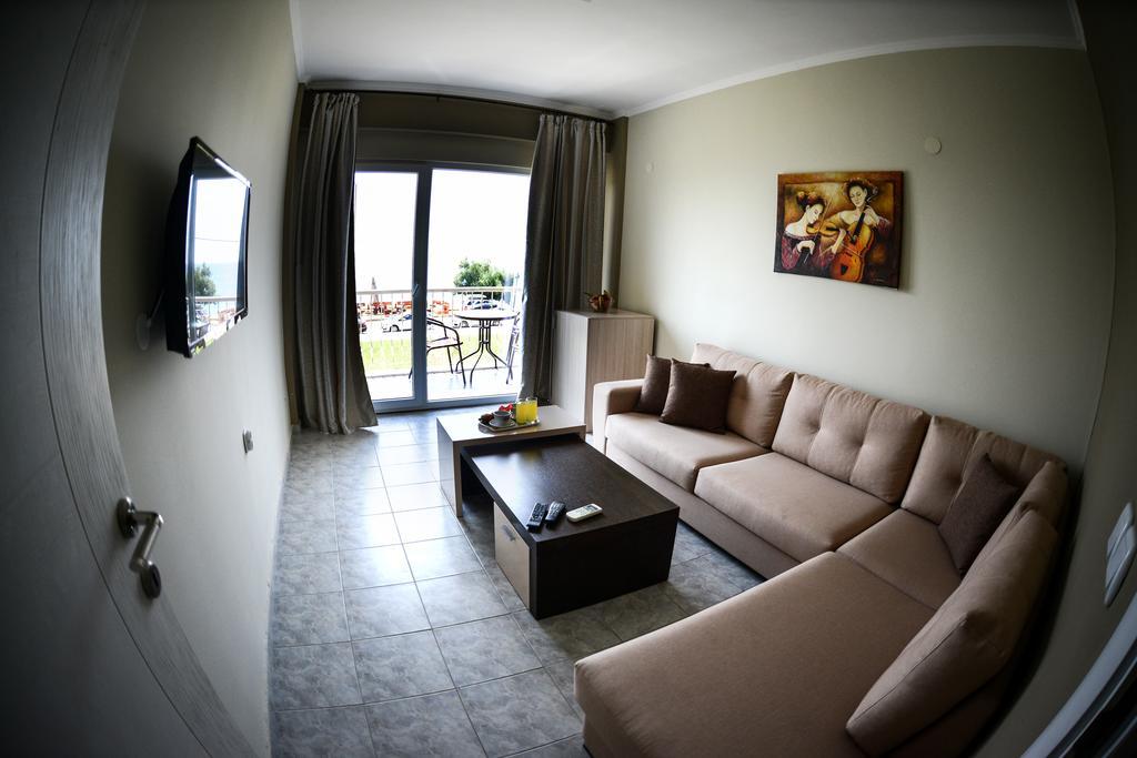 Crown Hotel Nea Skioni Kamer foto