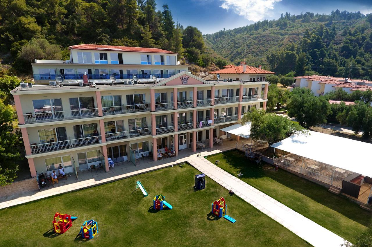 Crown Hotel Nea Skioni Buitenkant foto