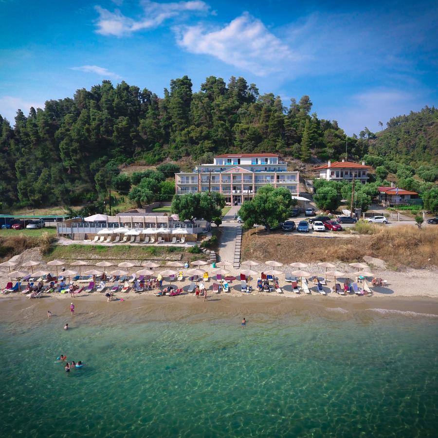 Crown Hotel Nea Skioni Buitenkant foto